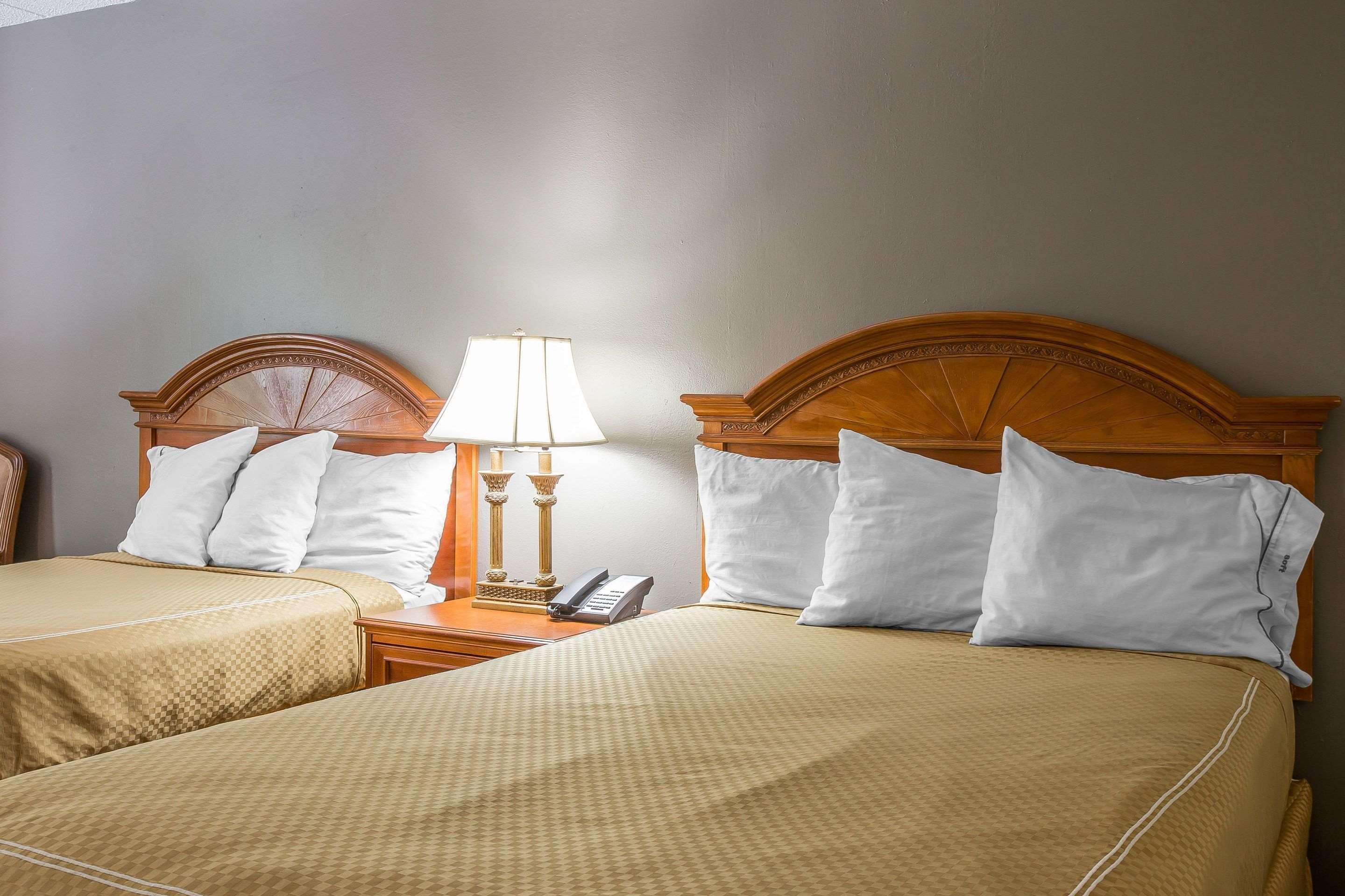 Rodeway Inn Anderson Kültér fotó